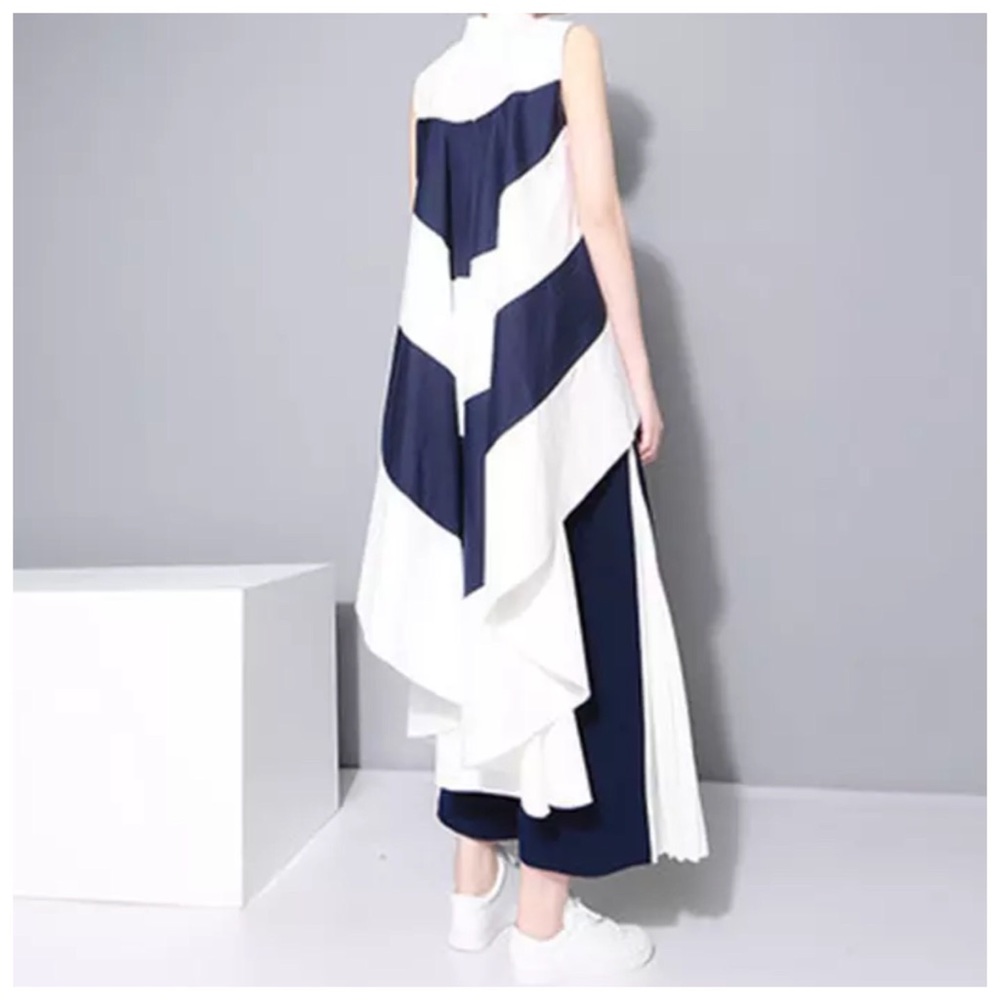 Blue Dramatic Asymmetrical Tail Top - Picture 6 of 8